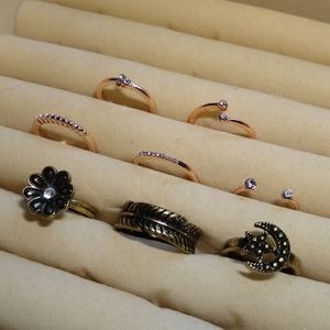8 dark gold and rose gold assorted rings